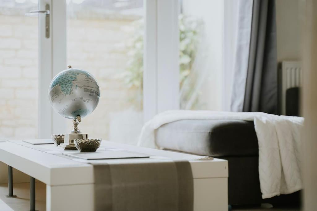 Linen Cottage- Parking, Leds, 4K Tvs, 5G Wifi And More! Bath Eksteriør billede