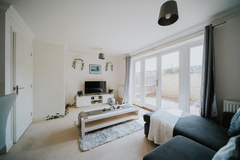 Linen Cottage- Parking, Leds, 4K Tvs, 5G Wifi And More! Bath Eksteriør billede
