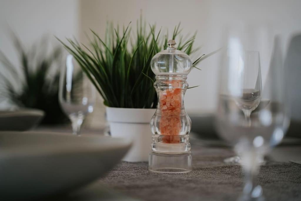 Linen Cottage- Parking, Leds, 4K Tvs, 5G Wifi And More! Bath Eksteriør billede